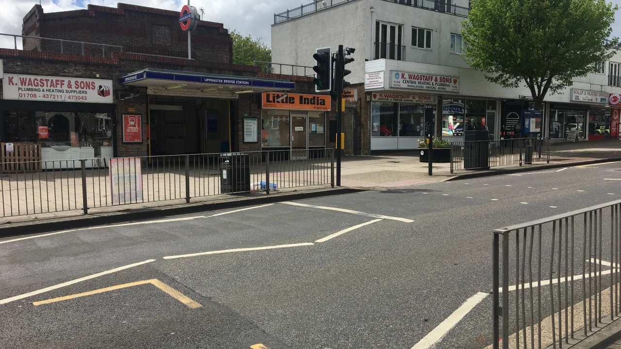 Upminster Bridge Station